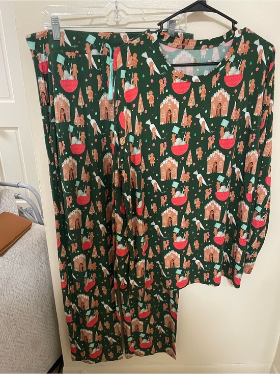 Kiki & lulu Other - Adults Kiki & Lulu Holiday Themed Pajamas Size XL